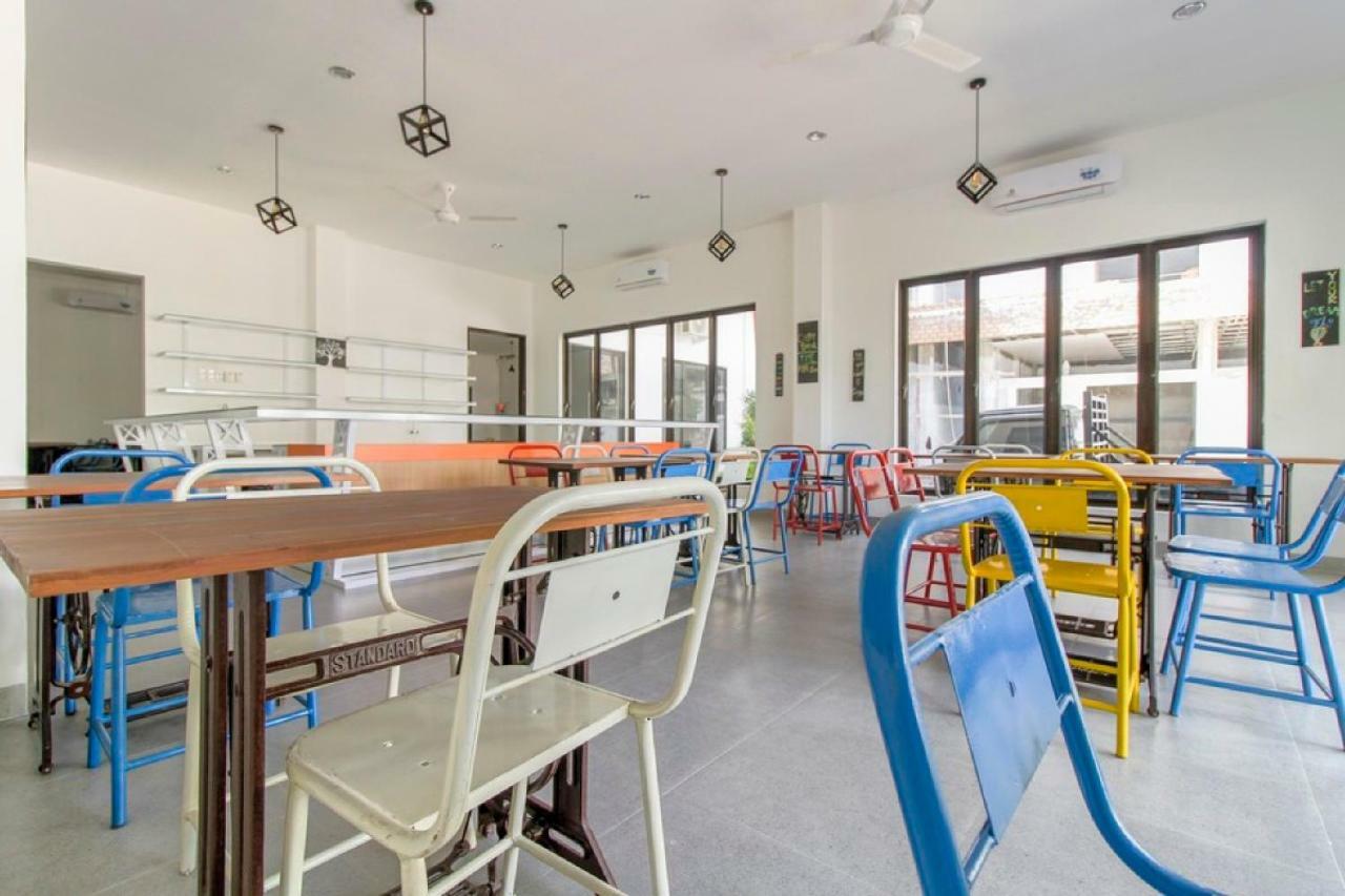 เรดดอร์ซ พรีเมียม แอต เซเตียบูดี เมดัน Hotel Sunggal ภายนอก รูปภาพ